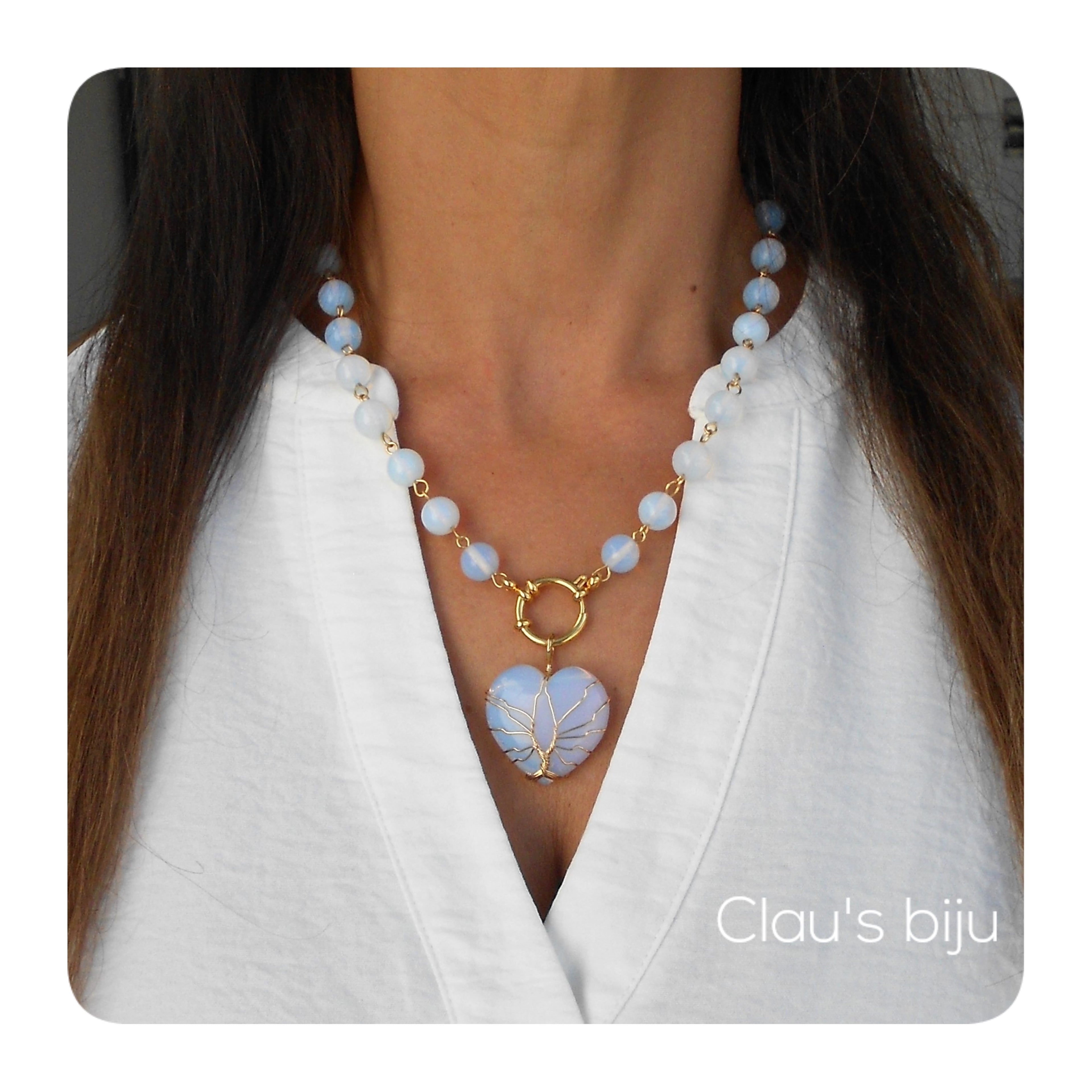 Colar com pedras Opala