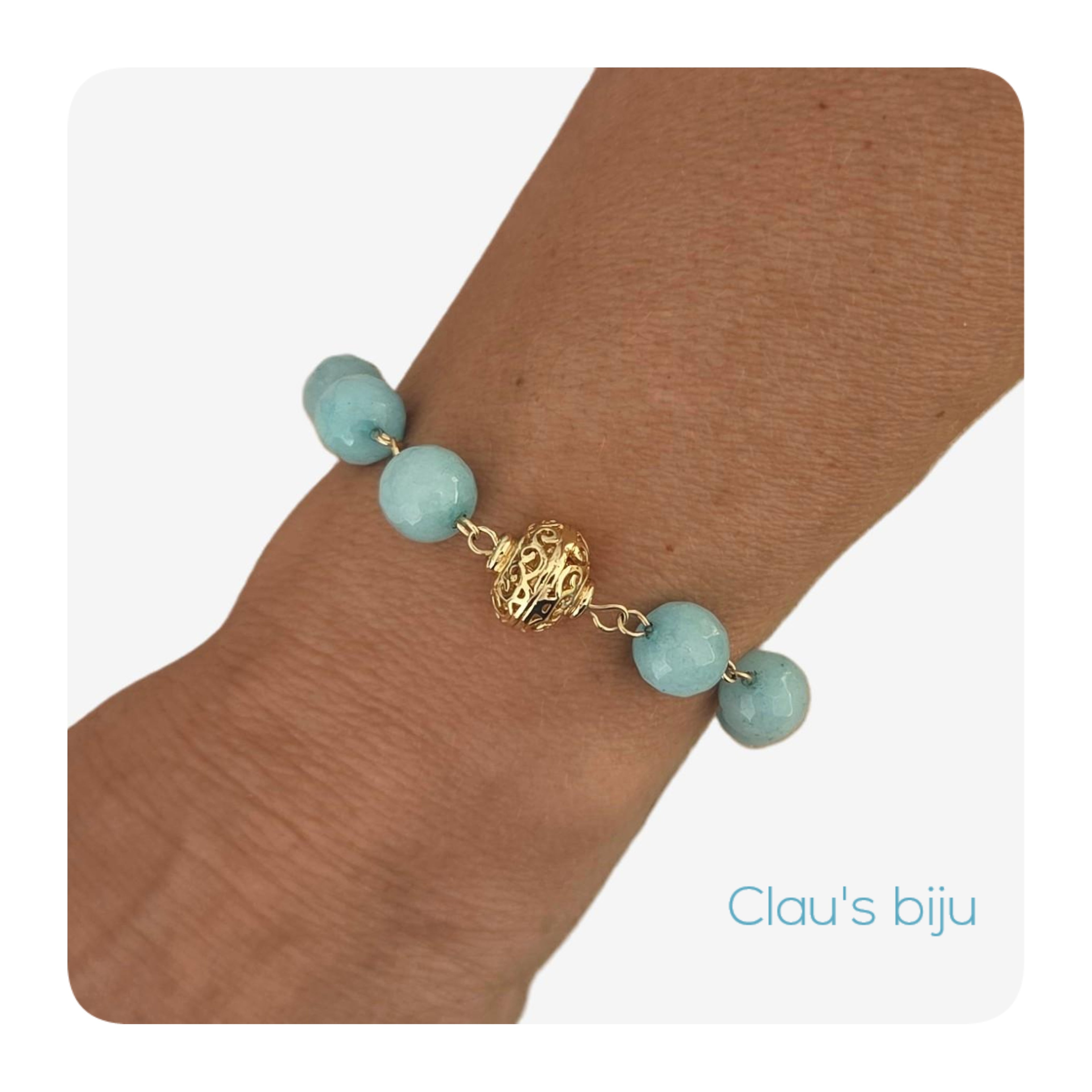 Pulseira com pedras Ágatas azul com peça banhada a ouro