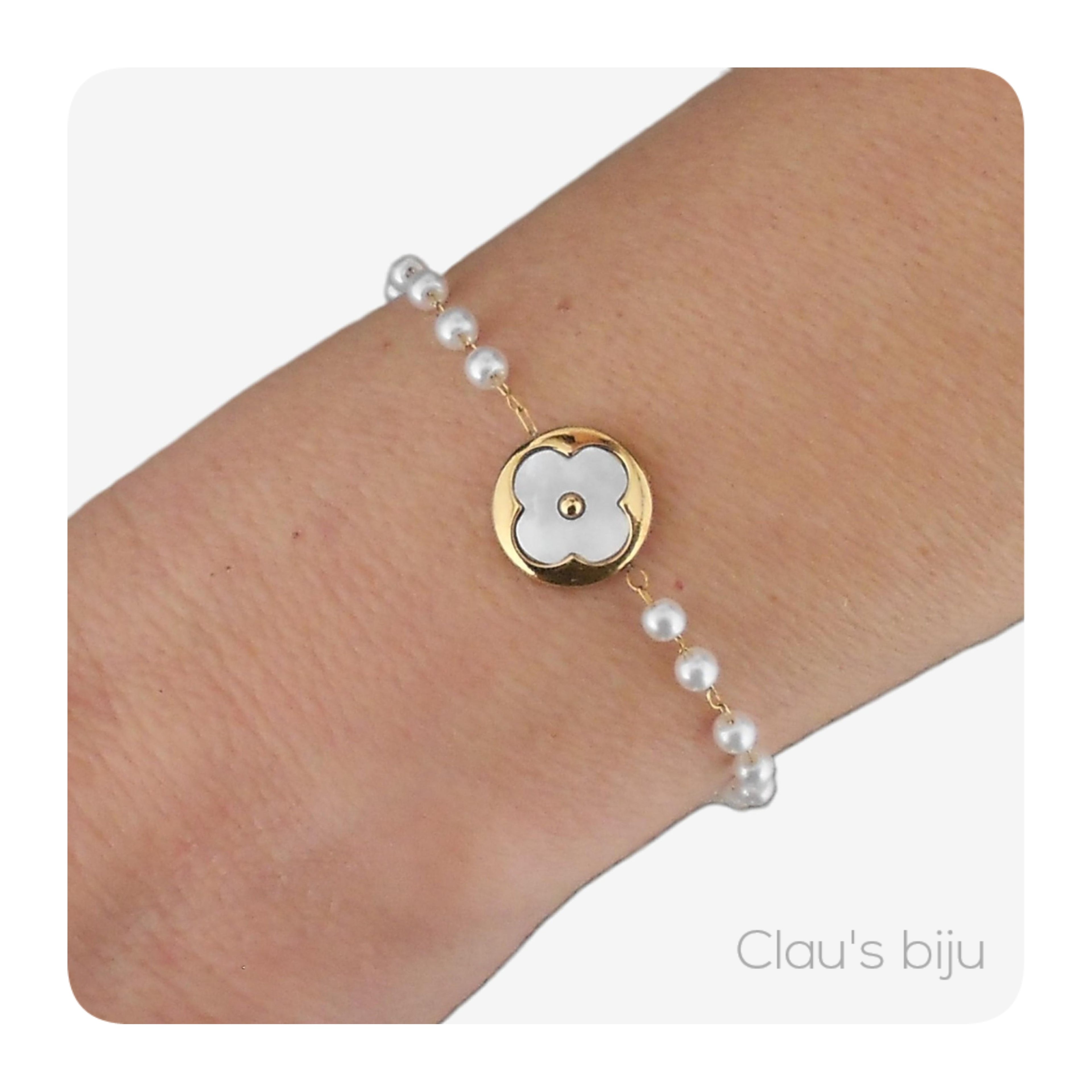 Pulseira em aço com pérolas e entremeio em madrepérola