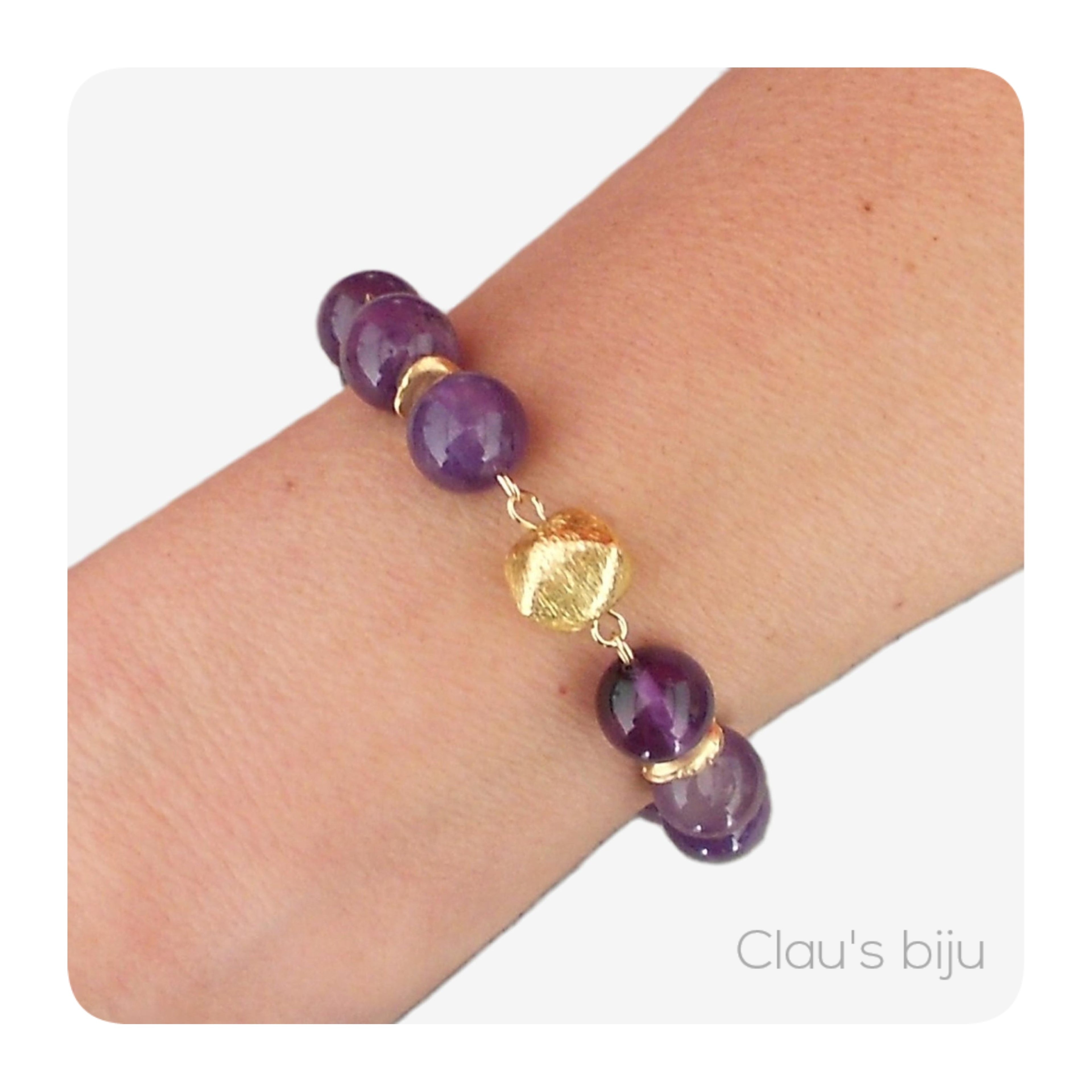 Colar com pedras Ametista com peças banhadas a ouro