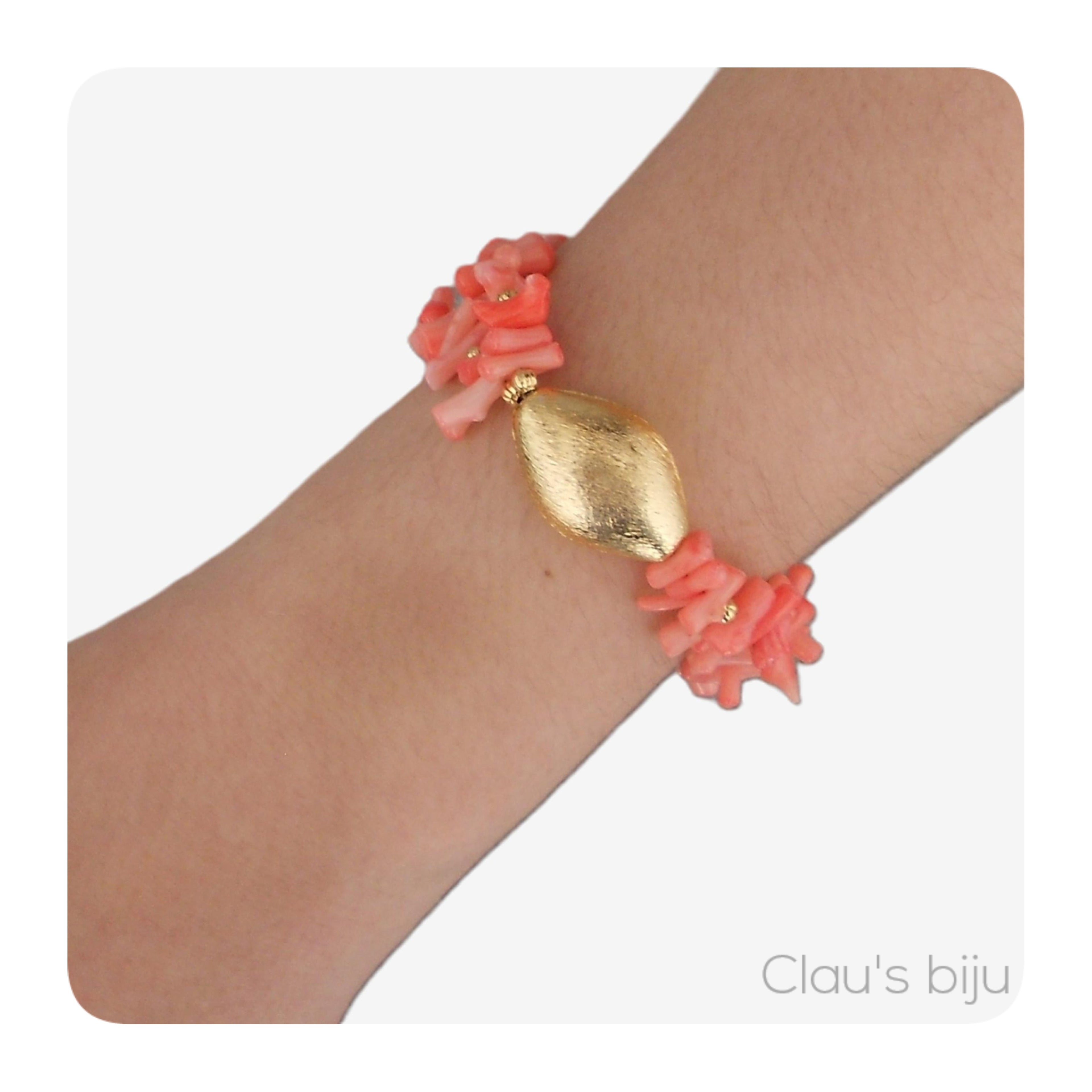 Pulseira com peças banhadas a ouro