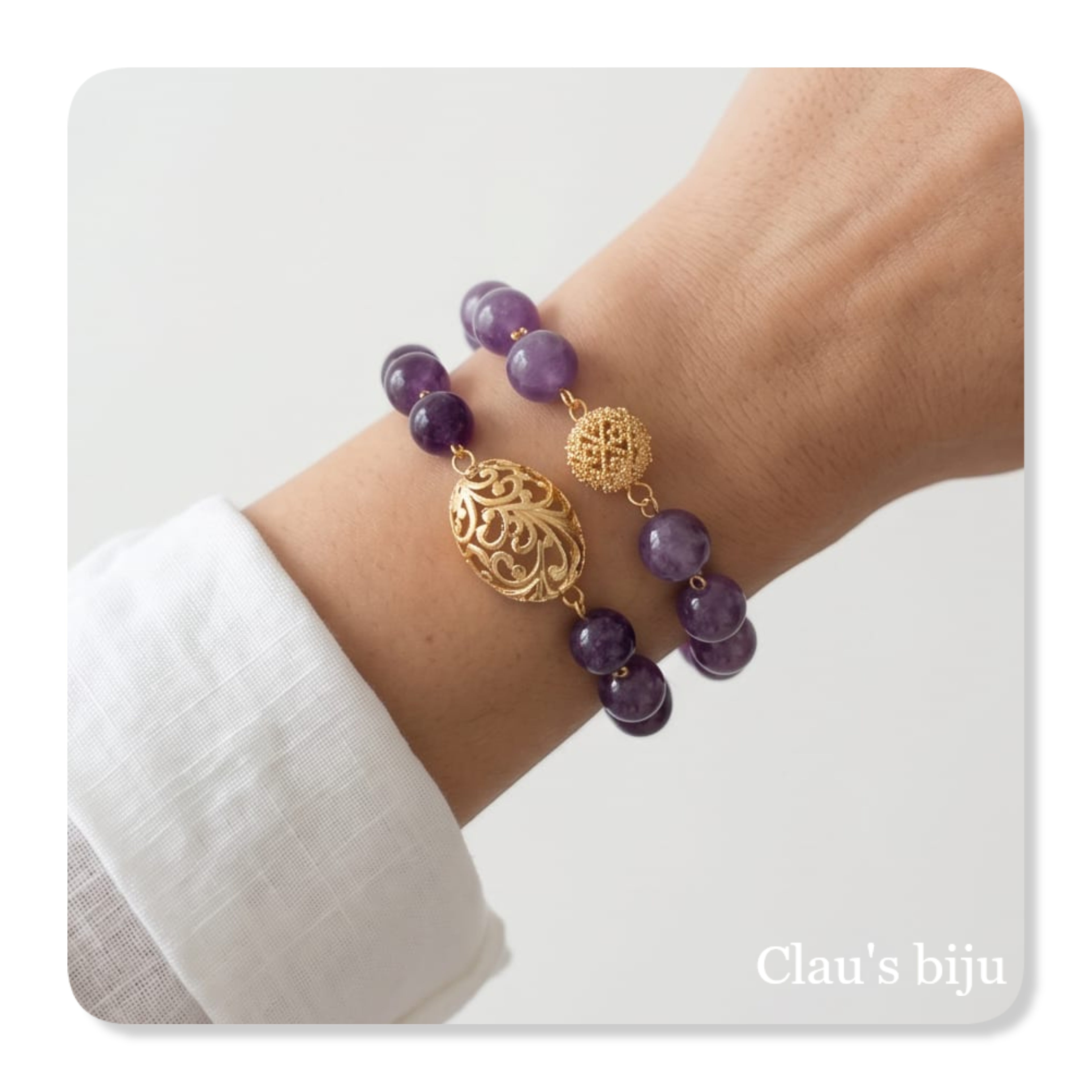 Pulseiras com pedras Ametista e peças banhadas a ouro