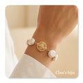 Pulseira de pérolas com peça banhada a ouro