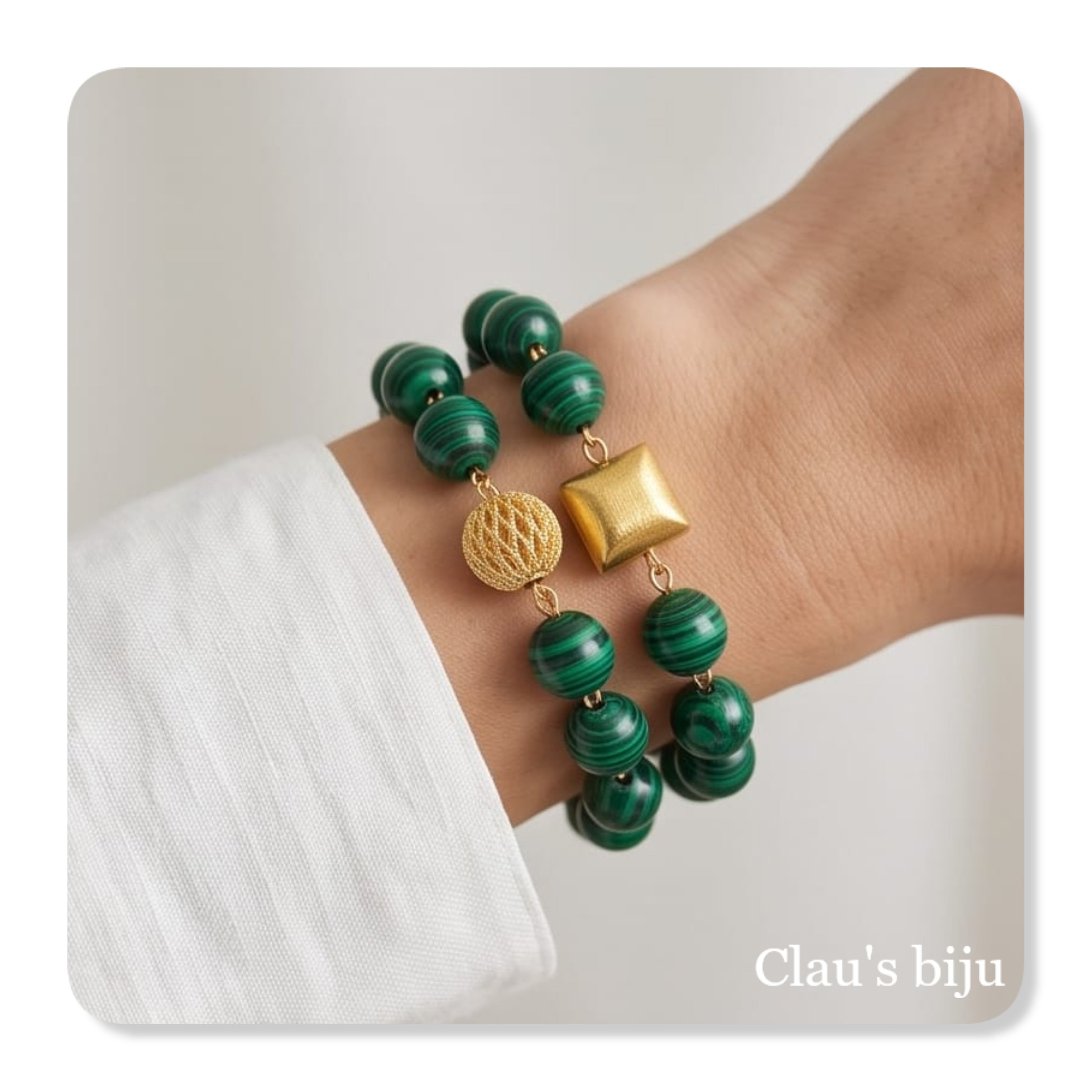 Colar com pedras Malaquite e peças em aço