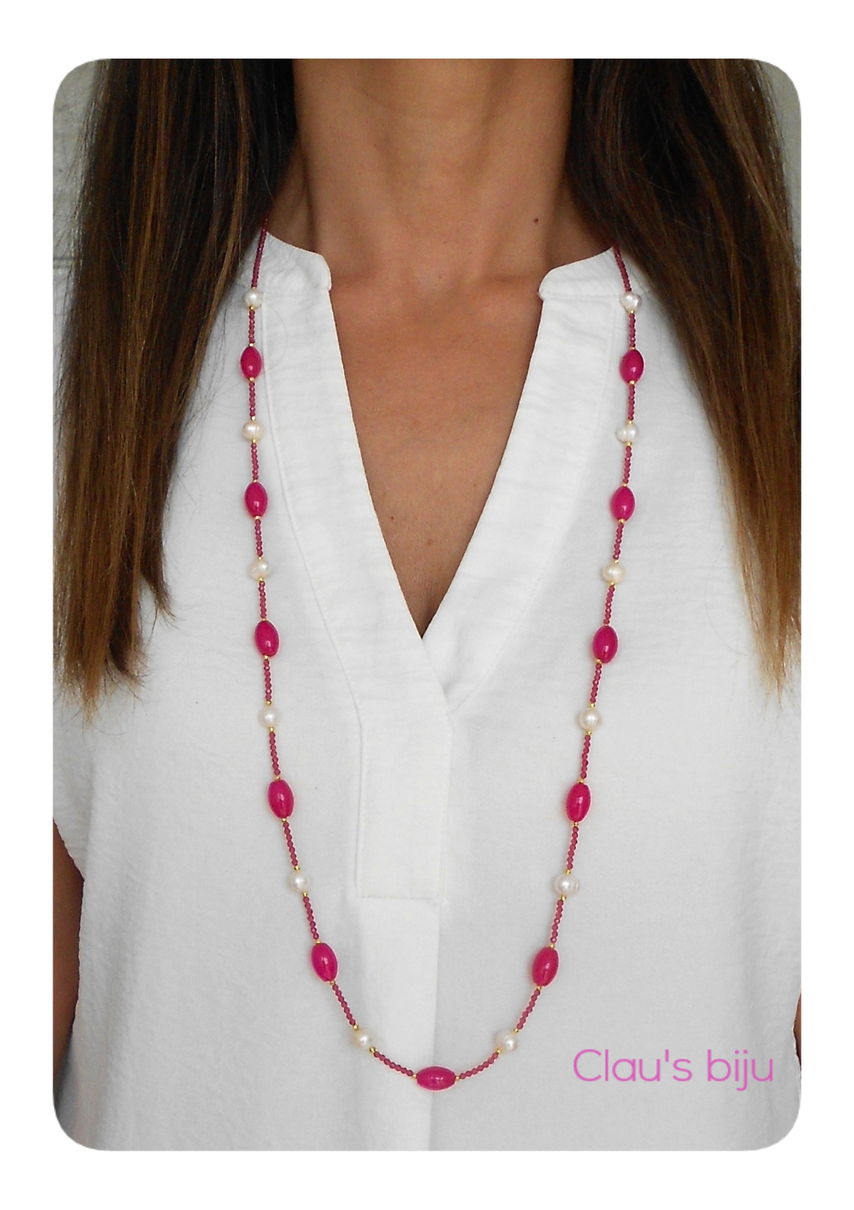 Colar com pedras rosa e pérolas