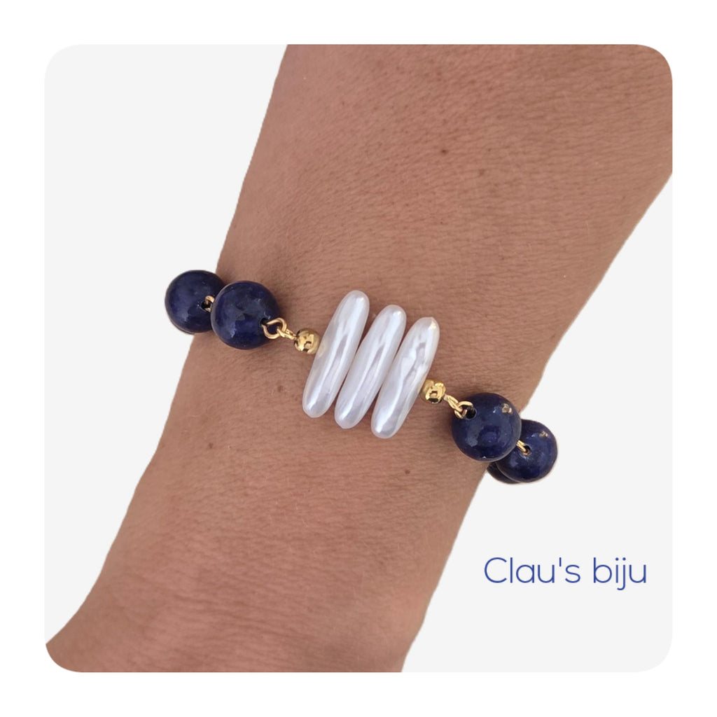 Colar com pedras Lápis Lazuli com peças em aço