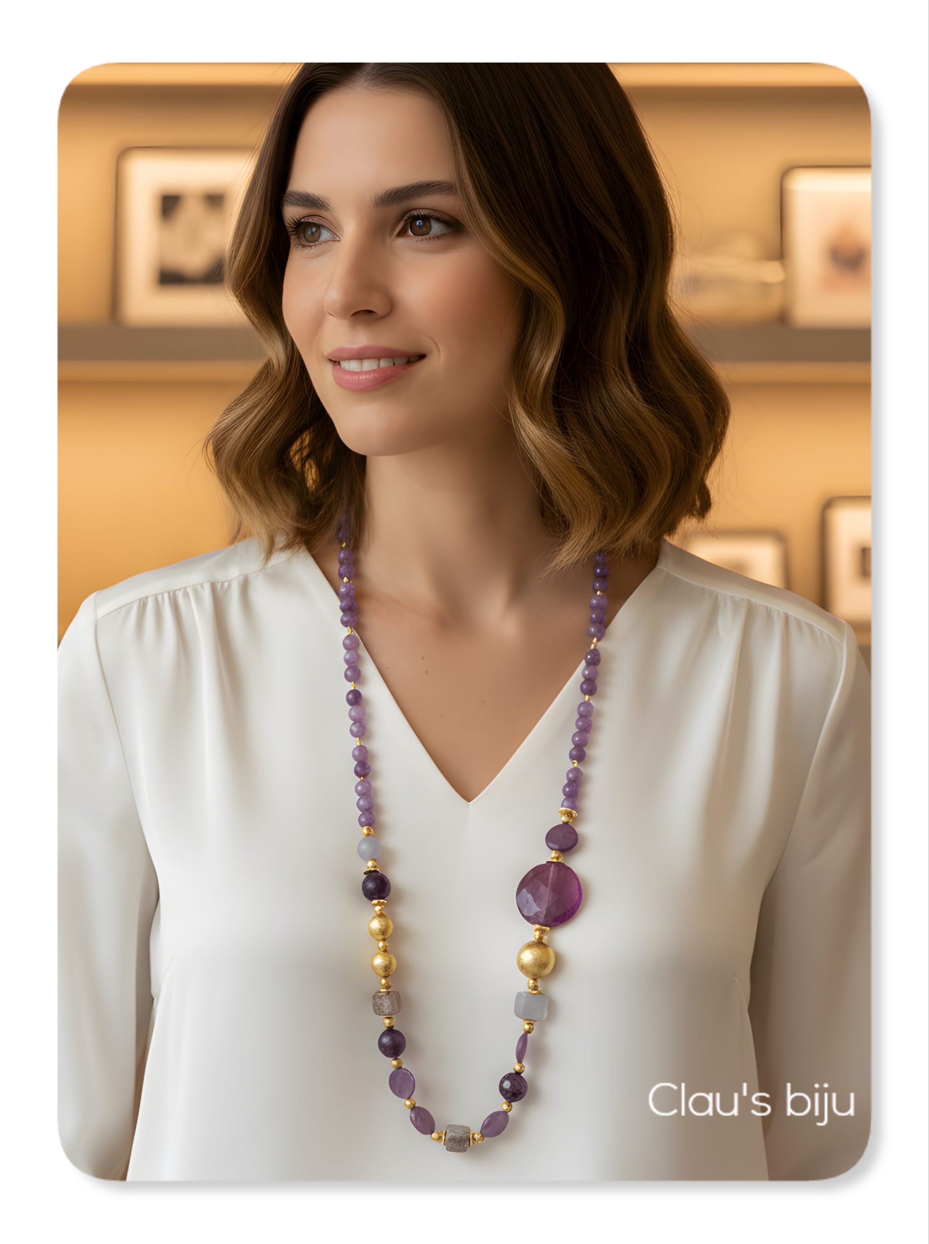 Colar com pedras naturais, banhado a ouro de 18 quilates