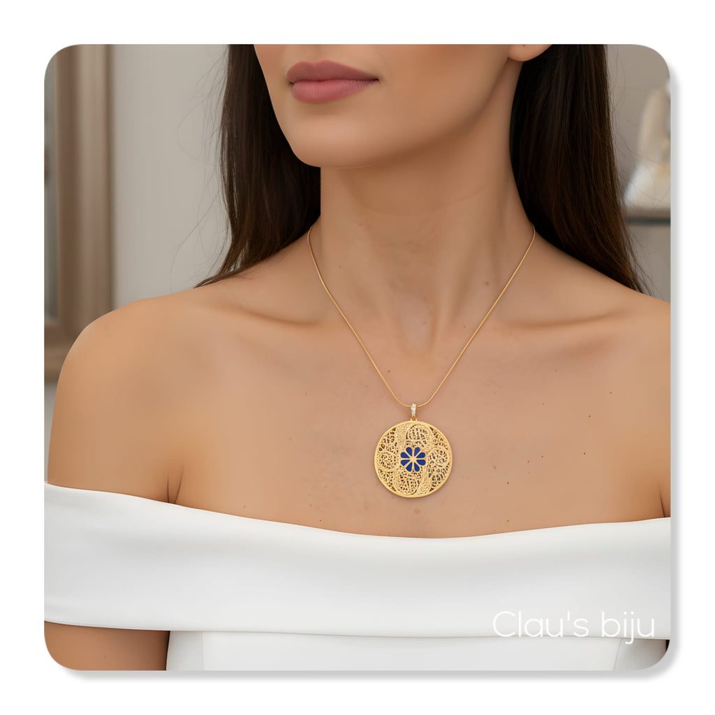 Boucles d'oreilles en acier