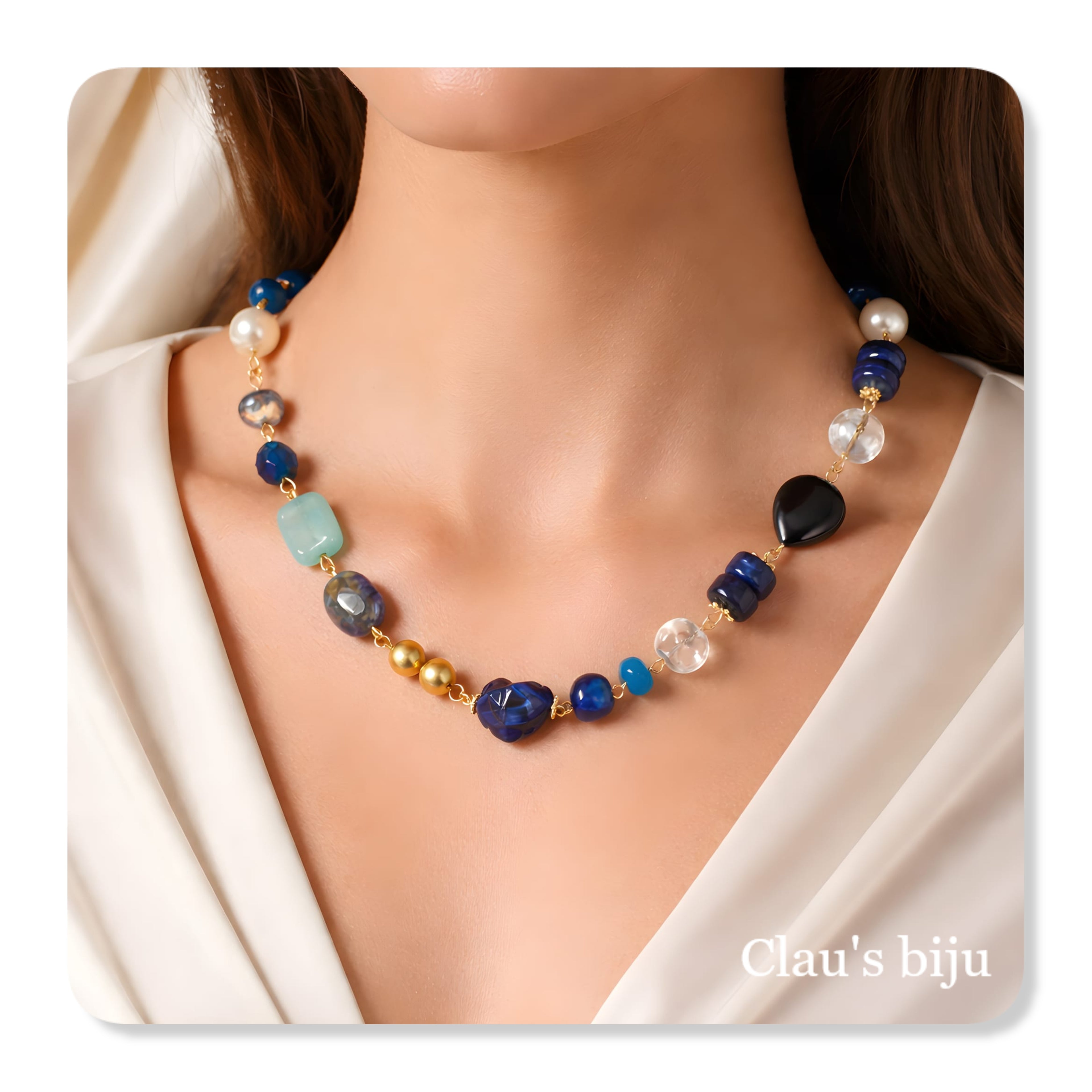 Colar com pedras naturais, banhado a ouro