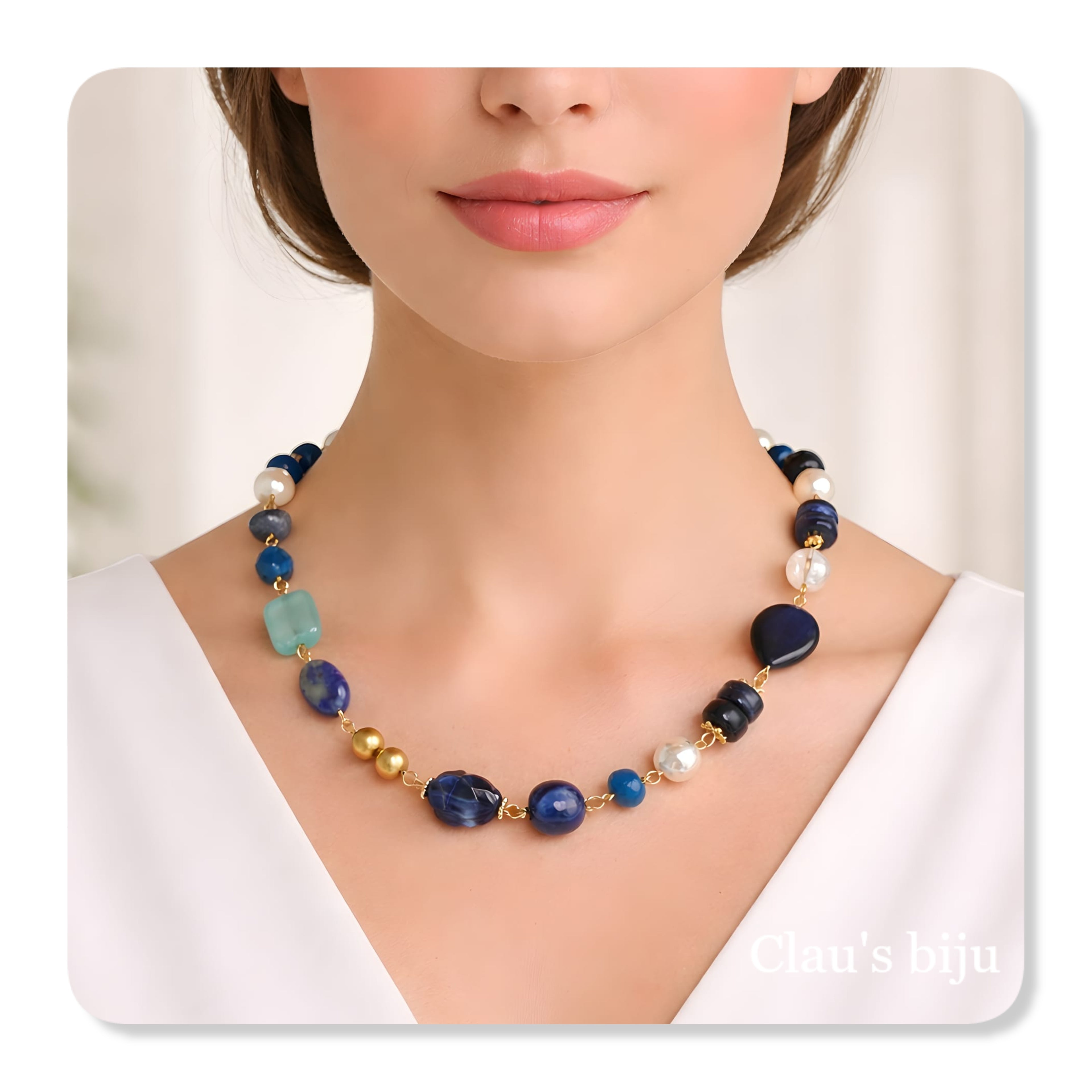 Colar com pedras naturais, banhado a ouro