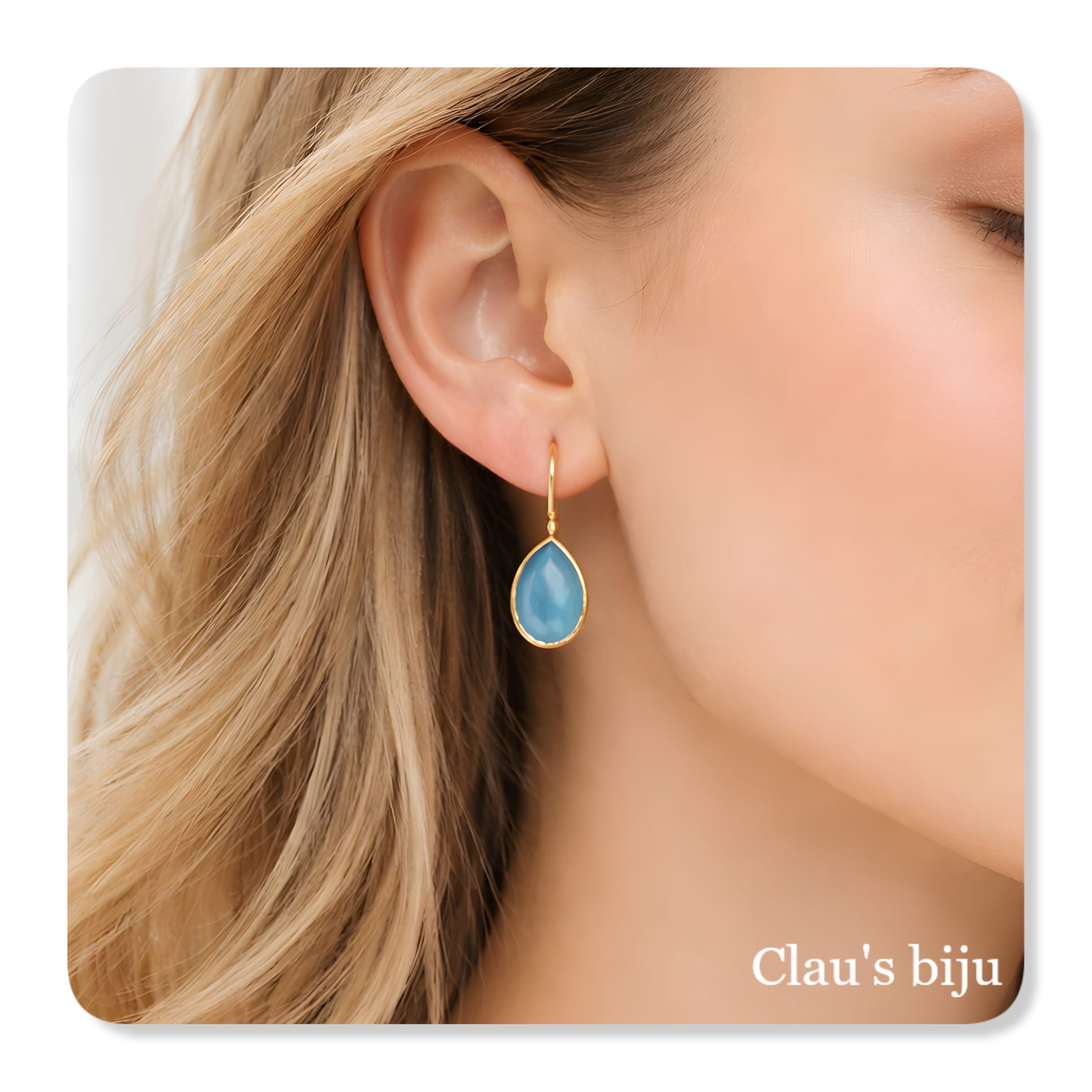 Boucles d'oreilles plaquées or 18 carats.