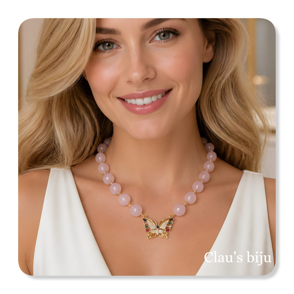 Colar com pedras quartzo rosa